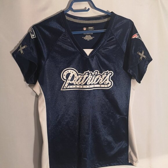 NFL Team Apparel New England Patriots Ladies size Large Jersey/T-shirt - Picture 1 of 6